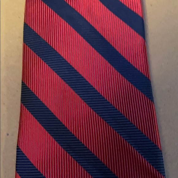 Tie - Picture 2 of 5